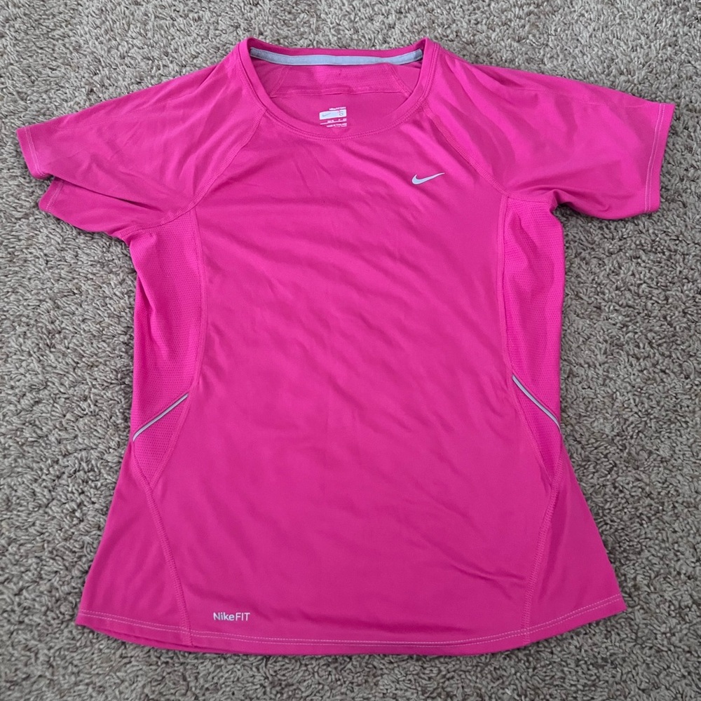 Nike Women's Vibrant Pink Short Sleeve Tee